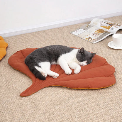 Pet Bed Mats Soft Cotton Leaf Shaped